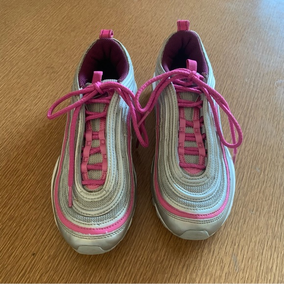 Nike Air Max 97 Size 5.5 Youth Pink and Silver Sneaker - Picture 2 of 4